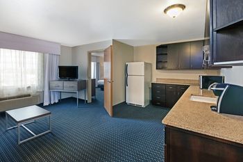 Holiday Inn Express Hotel & Suites Pharr