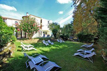 Exclusive Hotel De Selves