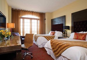 The Bohemian Hotel Savannah Riverfront, Autograph Collection