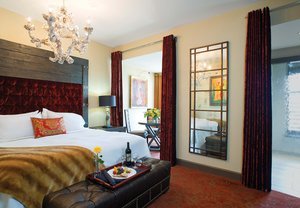 The Bohemian Hotel Savannah Riverfront, Autograph Collection