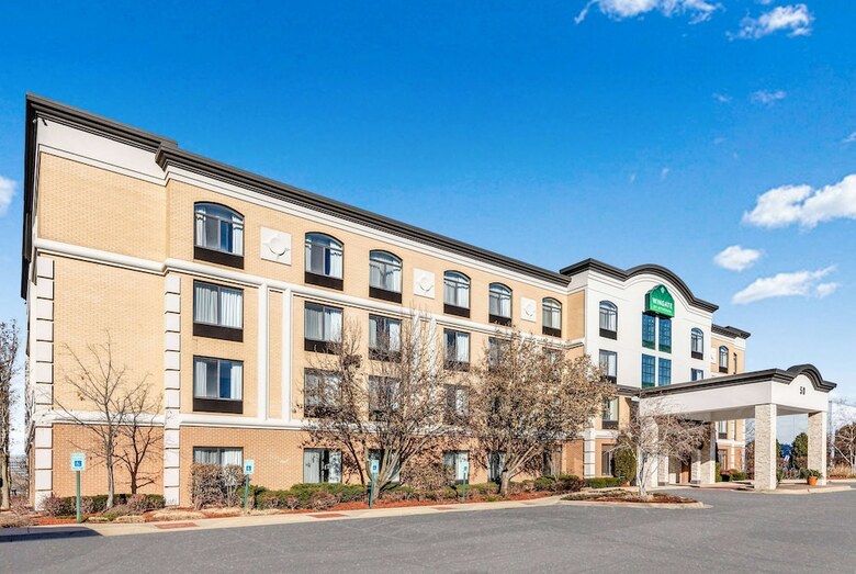 Hotel Wingate By Wyndham Schaumburg / Convention Center