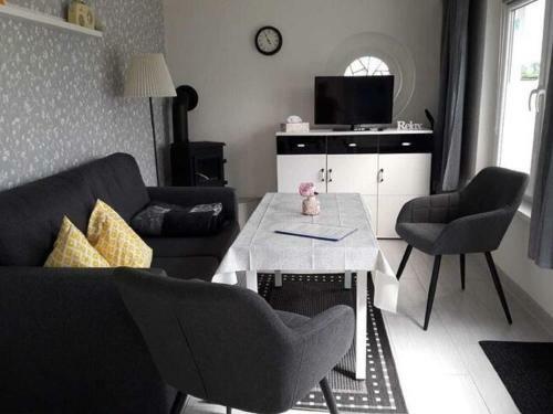 Serene Bungalow In Neubukow With Garden