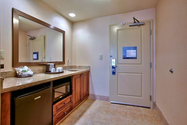 Hotel Hampton Inn And Suites Scottsdale Riverwalk