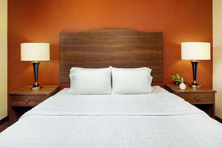 Hotel Hampton Inn And Suites Scottsdale Riverwalk