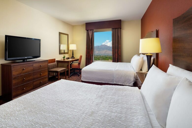 Hotel Hampton Inn And Suites Scottsdale Riverwalk