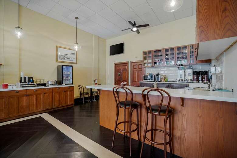Best Western Plus Pioneer Square Hotel