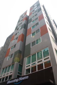 Hotel Blooming House