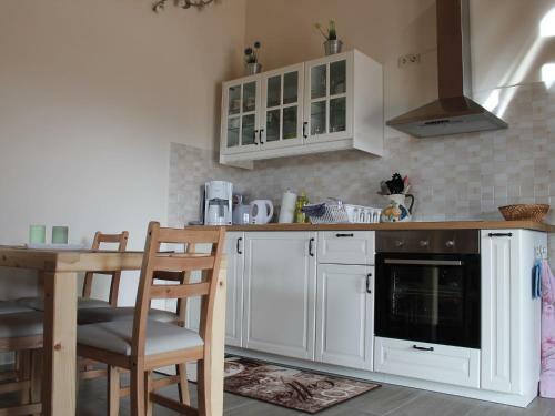 Comfy Farmhouse In Brusow With Garden
