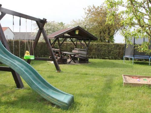Spacious Apartment In Brusow With Garden