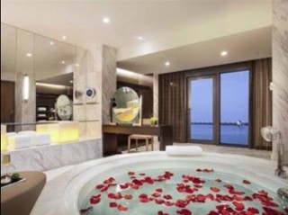 Hotel Crowne Plaza Shanghai Harbour City