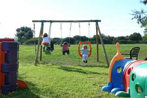 Aparthotel Cortijo Las Pi�as