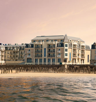 Hotel Le Nouveau Monde