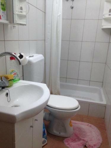 Hostal Guest House Brodarica