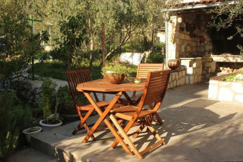 Hostal Triple Room Brsecine 8541b