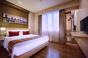 Hotel Grand Whiz Kelapa Gading