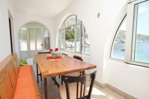 Apartment Uvala Zarace (dubovica) 8781a