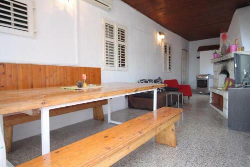 Apartment Uvala Zarace (dubovica) 8781c