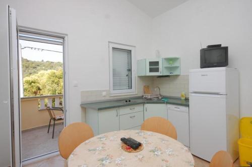 Apartment Zdrelac 8285c