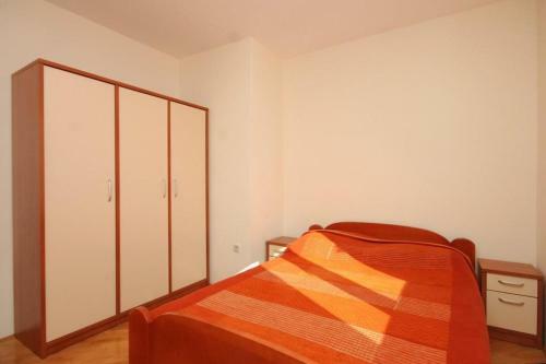 Apartment Banj 8242a