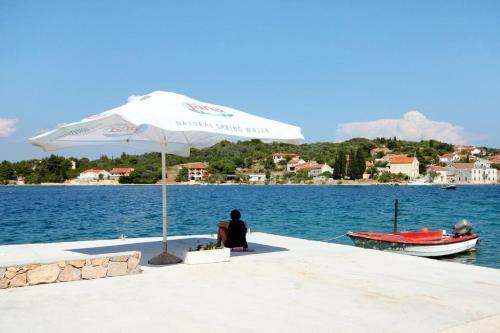 Hostal Twin Room Luka 8132b