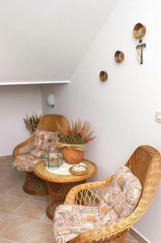 Apartment Metajna 4115b
