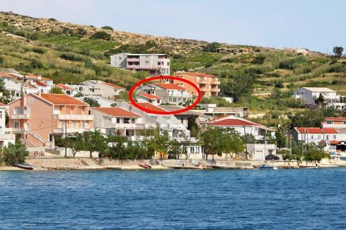 Apartments With A Parking Space Metajna (pag) - 4127