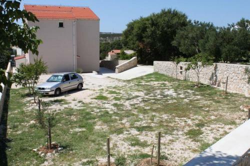 Apartments With A Parking Space Caska (pag) - 4089