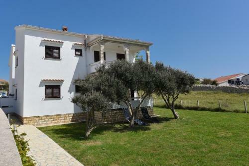 Apartment Kustici 6353a