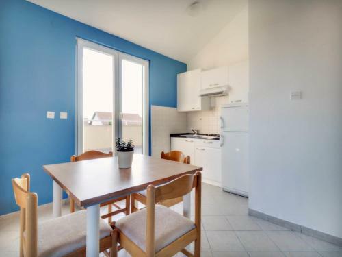 Apartments Zizic