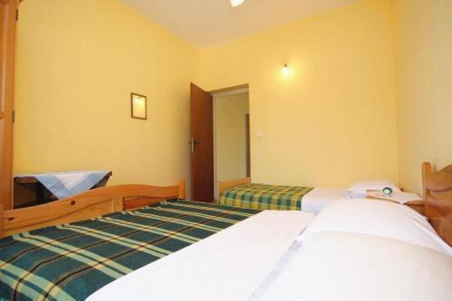 Apartments By The Sea Starigrad (paklenica) - 6623