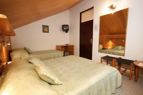 Hostal Triple Room Starigrad 3335d
