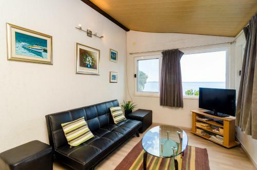 Apartments Ponta Magdalena