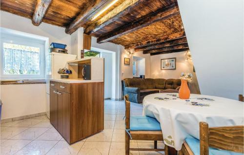 Holiday Home Stinica *xlviii *