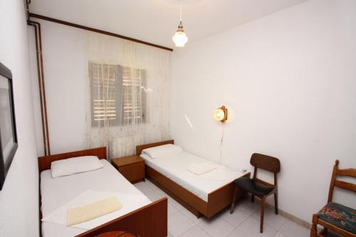 Apartment Stomorska 782a