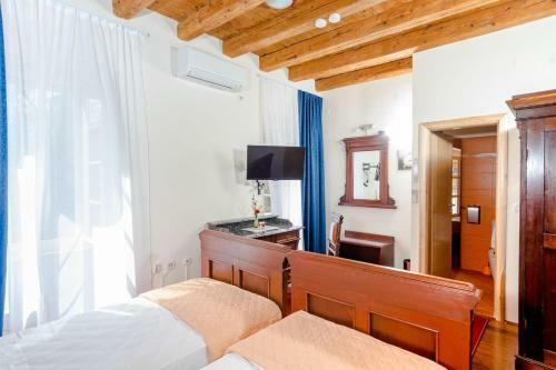 Hostal Twin Room Sumartin 13483a