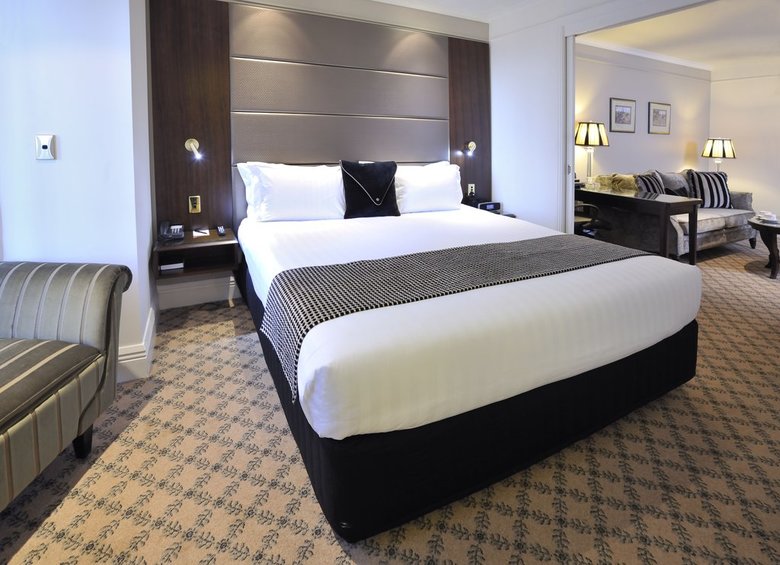 Hotel Stamford  1bedsuite Bbt Offer
