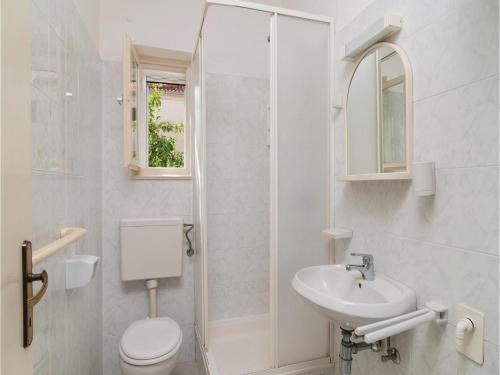 One-bedroom Apartment In Supetar