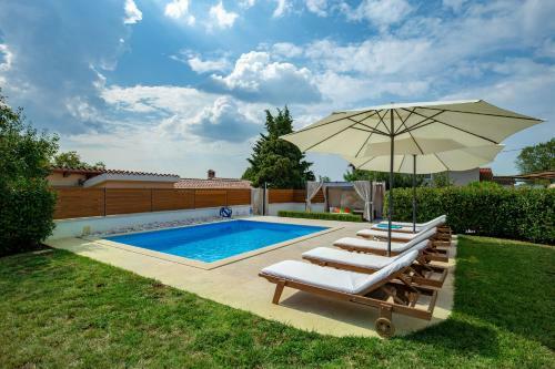 Holiday Home Villa Deal