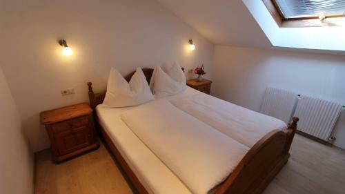 Apartment In Marsici/insel Krk 13109
