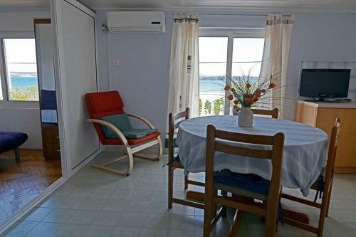 Apartments By The Sea Tkon (pasman) - 820