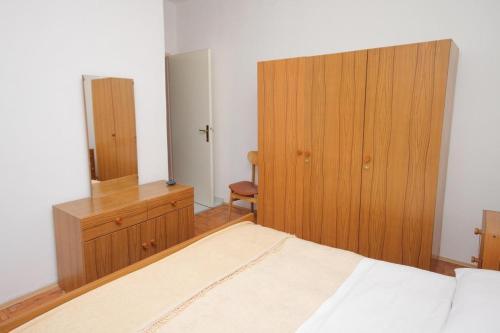 Apartments By The Sea Tkon (pasman) - 5825