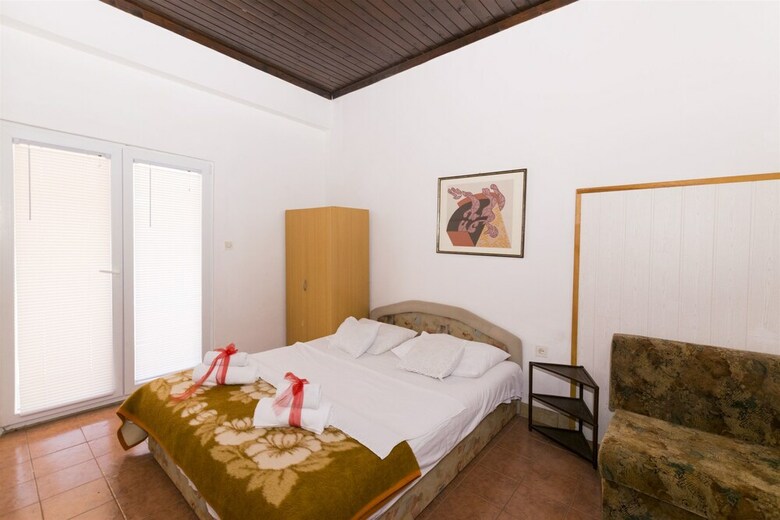 Apartments Irena