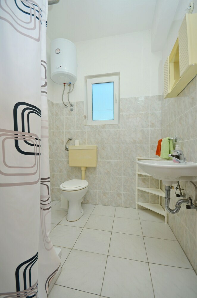 Hostal Apartment And Rooms Ivana