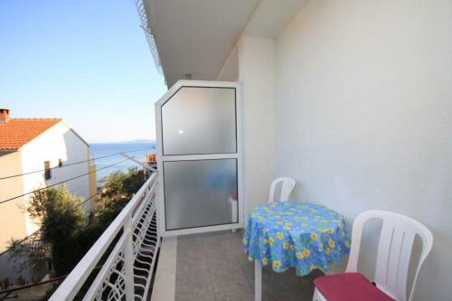 Apartments With A Parking Space Mavarstica (ciovo) - 8685