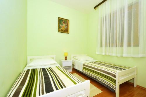 Two-bedroom Apartment In Slatine I