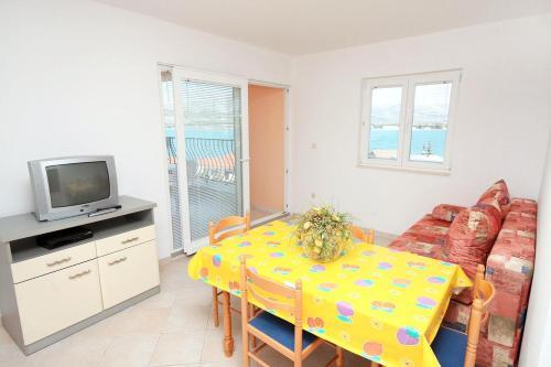 Apartment Mastrinka 4836c