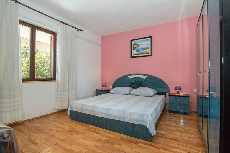 Apartment Dragan