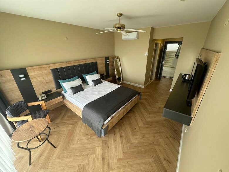 Apartamentos Hotel Carina