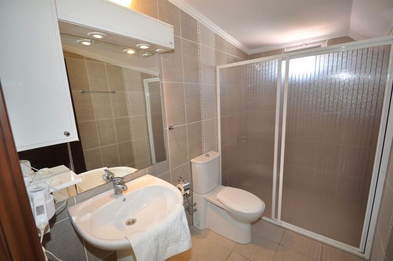 Hotel Navy