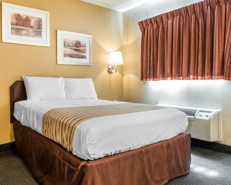 Hotel Suburban Extended Stay